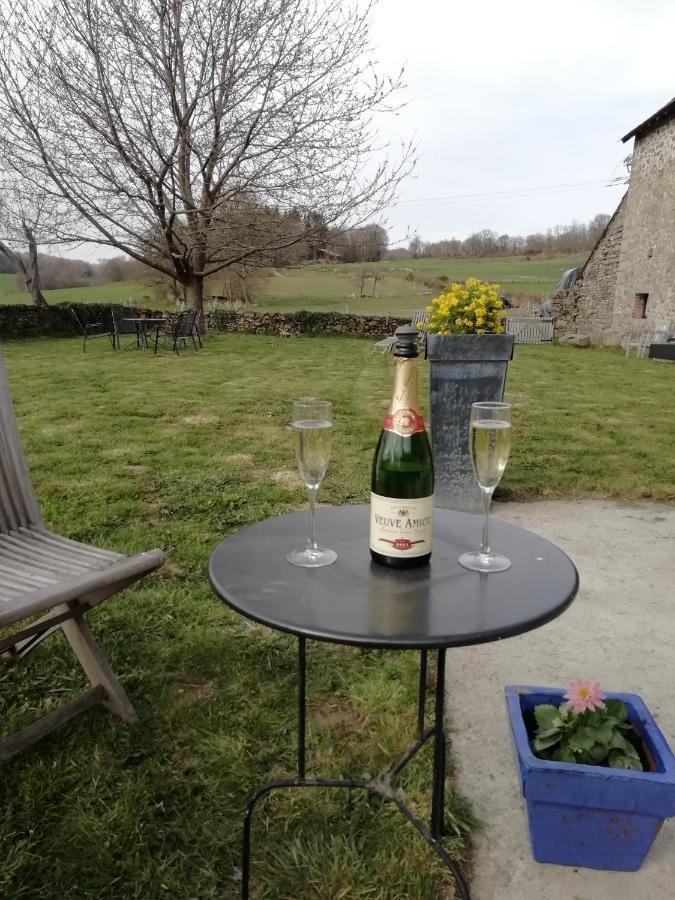 Bed and Breakfast Dans La Creuse Mourioux-Vieilleville Екстер'єр фото